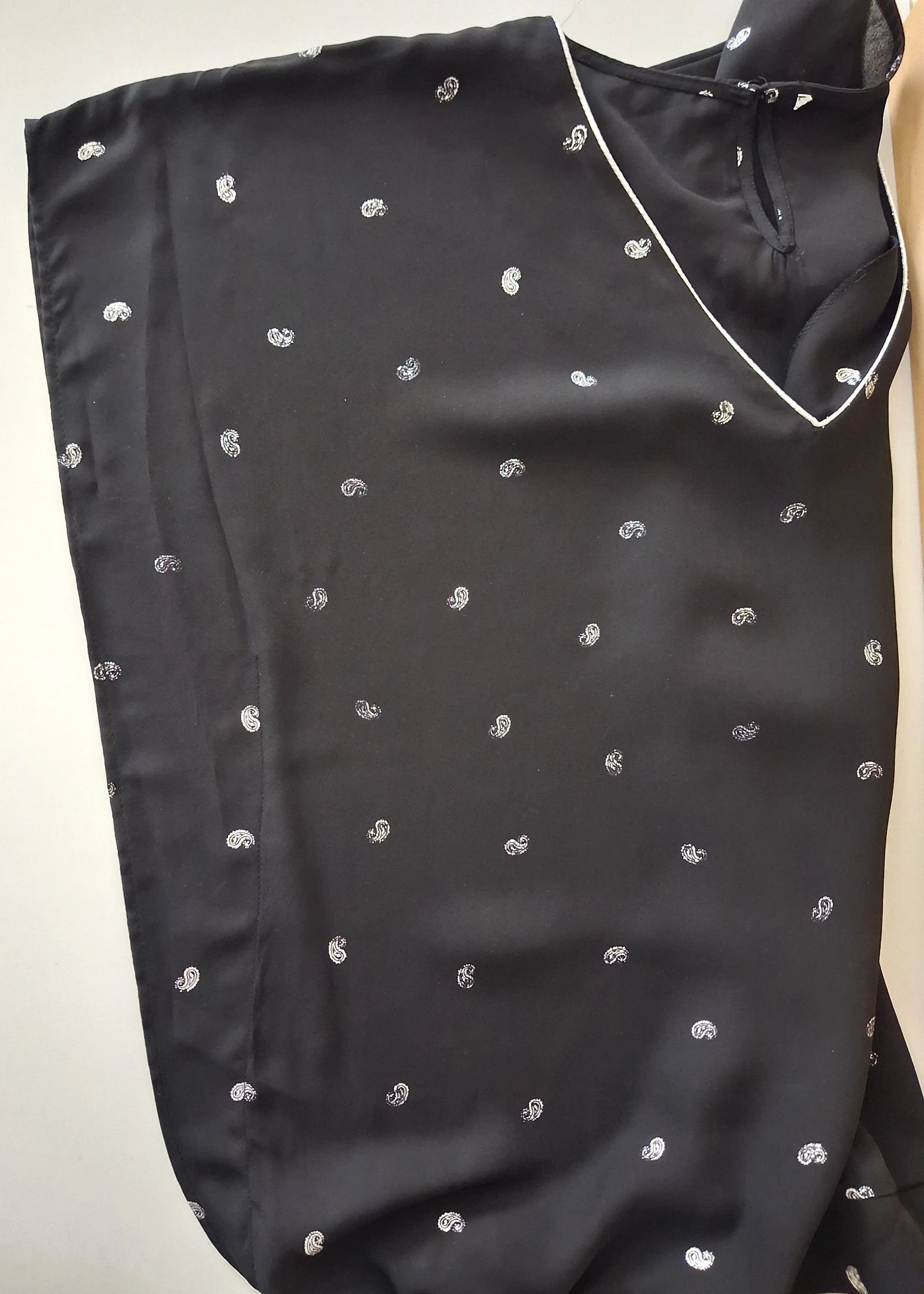 Black blouse with silver collar and patterns – photo 7
